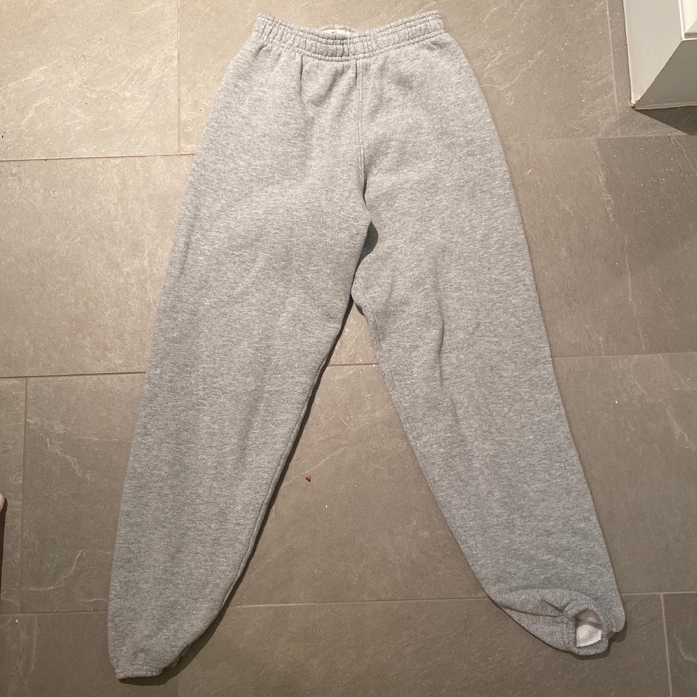 youth grey sweatpants